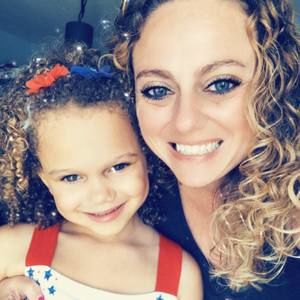 Meet your Posher, Laurie